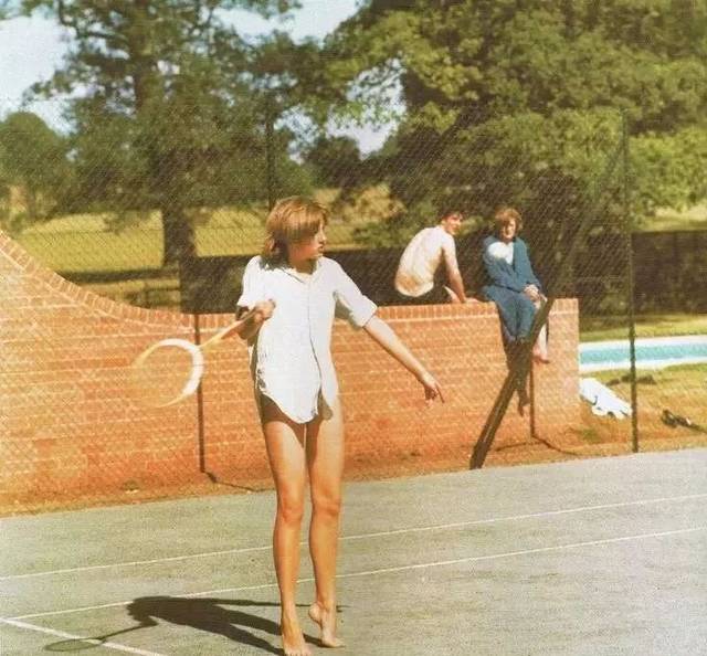 员表现后 员表现后