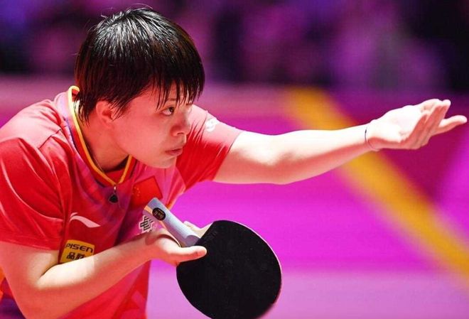 一位足坛明 一位足坛明