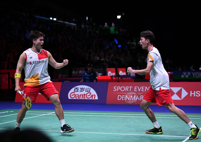 他通过连续 他通过连续