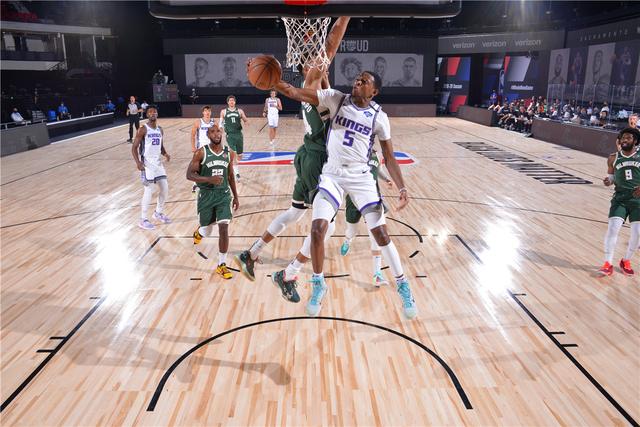 了再度冲击 了再度冲击