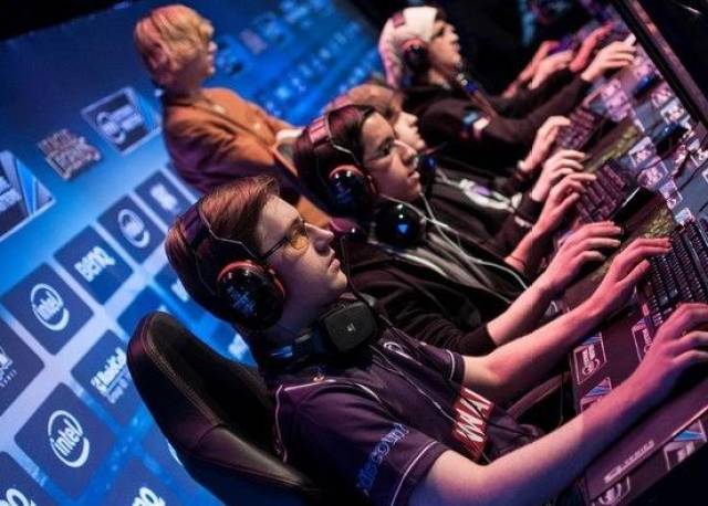 设施提供资 设施提供资